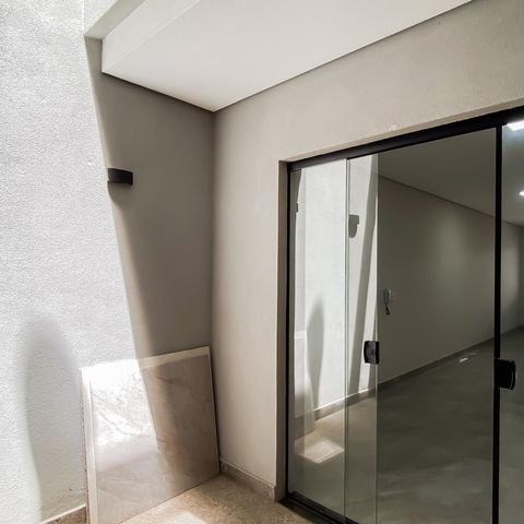 Casa à venda com 144m², 3 quartos e 1 vaga Casa à venda com 144m², 3 quartos e 1 vagaÁrea de Serviço