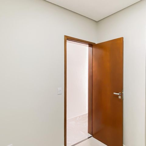 Casa à venda com 144m², 3 quartos e 1 vaga Casa à venda com 144m², 3 quartos e 1 vagaQuarto
