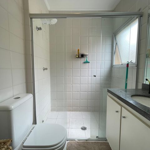 Casa de condomínio à venda com 80m², 2 quartos e 2 vagas Casa de condomínio à venda com 80m², 2 quartos e 2 vagasBanheiro