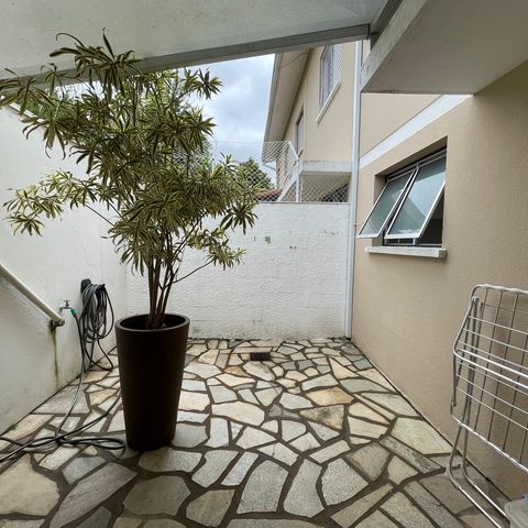 Casa de condomínio à venda com 80m², 2 quartos e 2 vagas Casa de condomínio à venda com 80m², 2 quartos e 2 vagasGarden