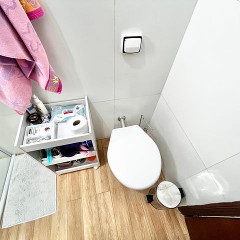 Casa à venda com 124m², 5 quartos e 2 vagasBanheiro