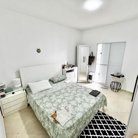 Casa à venda com 124m², 5 quartos e 2 vagasQuarto 3 - Suíte