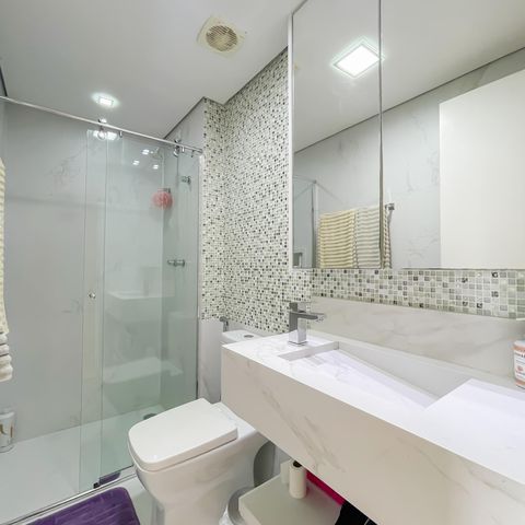 Apartamento à venda com 99m², 3 quartos e 2 vagasBanheiro 2