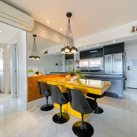 Apartamento à venda com 99m², 3 quartos e 2 vagasSala