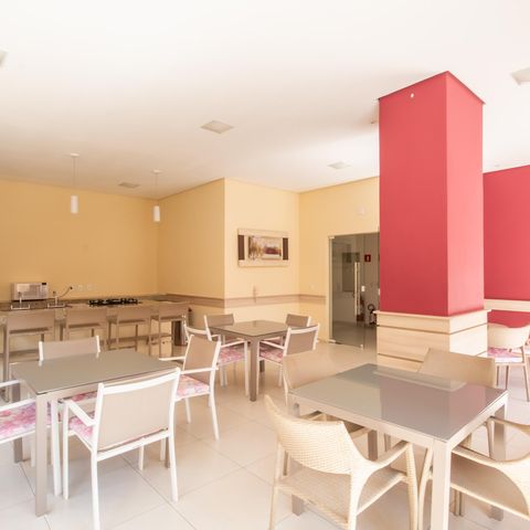 Apartamento à venda com 99m², 3 quartos e 2 vagasÁrea comum - Salão de festas