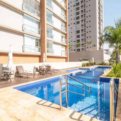 Apartamento à venda com 99m², 3 quartos e 2 vagasÁrea comum - Piscina