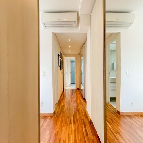 Apartamento à venda com 99m², 3 quartos e 2 vagasCloset da suíte