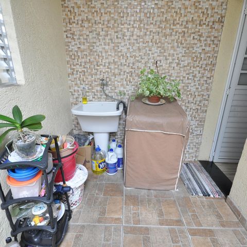 Casa à venda com 120m², 2 quartos e 3 vagasÁrea de Serviço