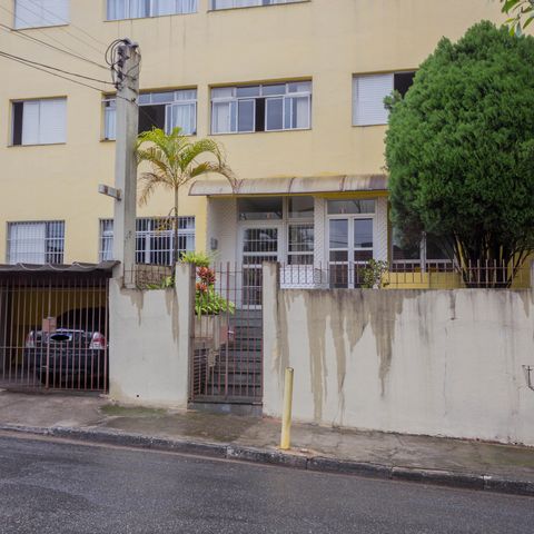 Apartamento à venda com 70m², 2 quartos e 1 vagaFachada