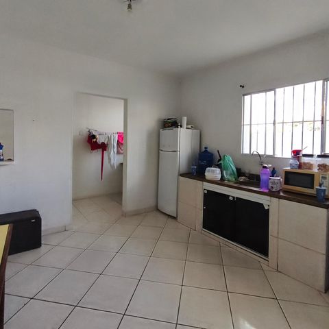 Casa à venda com 325m², 3 quartos e sem vagaCozinha