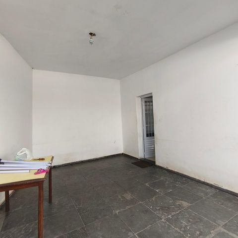 Casa à venda com 325m², 3 quartos e sem vagaQuintal