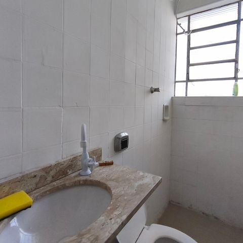Casa à venda com 325m², 3 quartos e sem vagaBanheiro Social