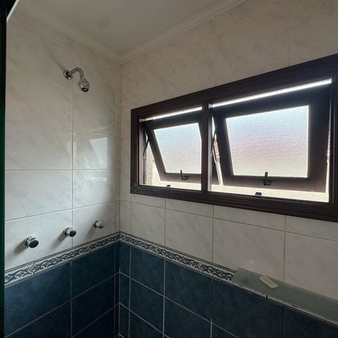 Casa para alugar com 456m², 4 quartos e 3 vagas Casa para alugar com 456m², 4 quartos e 3 vagasBanheiro Suíte 3