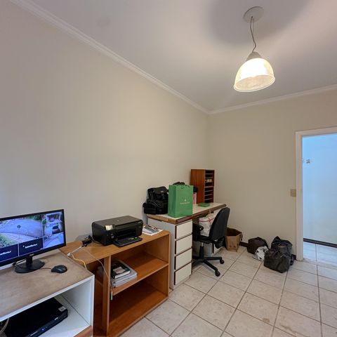 Casa para alugar com 456m², 4 quartos e 3 vagas Casa para alugar com 456m², 4 quartos e 3 vagasQuarto