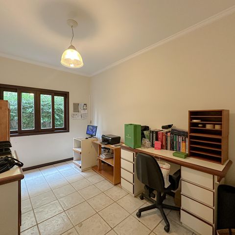 Casa para alugar com 456m², 4 quartos e 3 vagas Casa para alugar com 456m², 4 quartos e 3 vagasQuarto