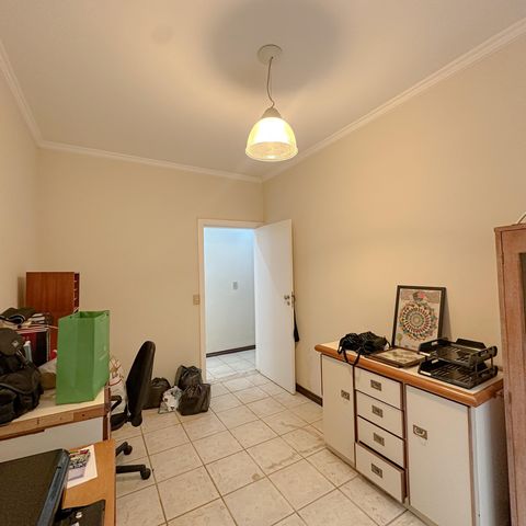 Casa para alugar com 456m², 4 quartos e 3 vagas Casa para alugar com 456m², 4 quartos e 3 vagasQuarto