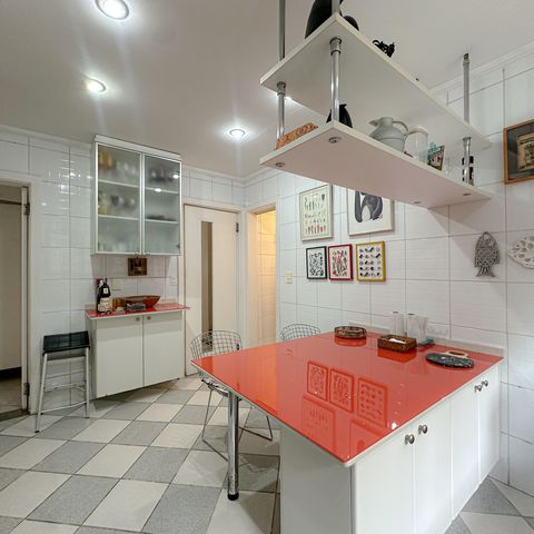 Casa para alugar com 456m², 4 quartos e 3 vagas Casa para alugar com 456m², 4 quartos e 3 vagasCozinha