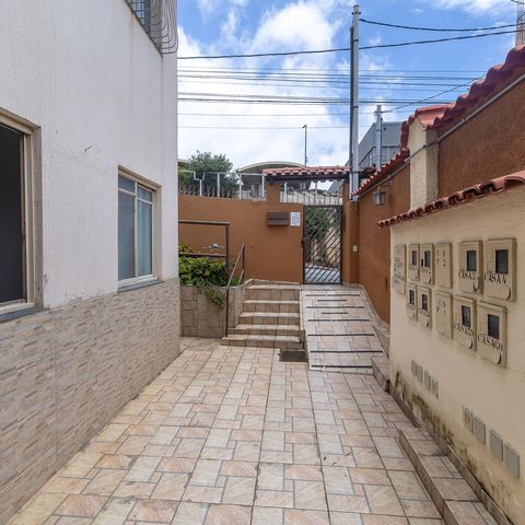 Apartamento à venda com 52m², 3 quartos e sem vagaHall de entrada