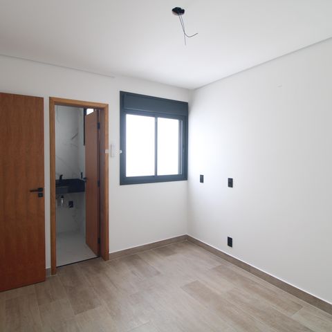 Apartamento à venda com 155m², 3 quartos e 2 vagasSuíte 3