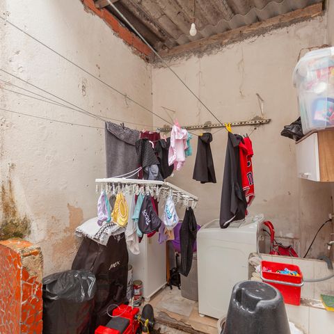 Casa à venda com 457m², 5 quartos e 4 vagasÁrea de Serviço - Casa 4