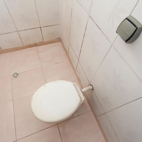 Casa à venda com 457m², 5 quartos e 4 vagasBanheiro - Casa 2