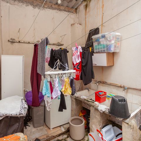 Casa à venda com 457m², 5 quartos e 4 vagasÁrea de Serviço - Casa 4