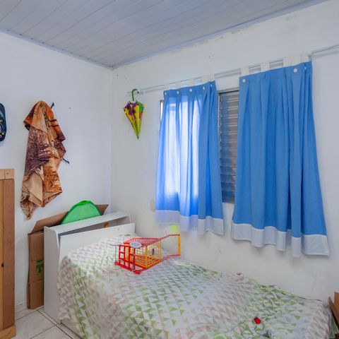 Casa à venda com 457m², 5 quartos e 4 vagasQuarto 2 - Casa 5