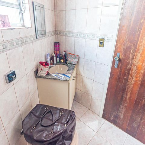 Casa para alugar com 136m², 3 quartos e 3 vagasBanheiro da Suíte