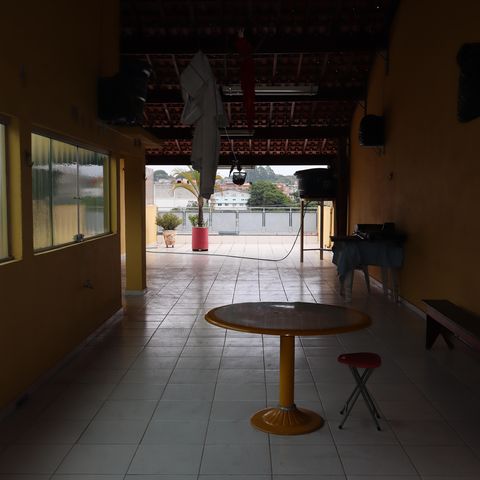 Casa à venda com 400m², 3 quartos e 4 vagasArea de Serviço e Varanda Gourmet 