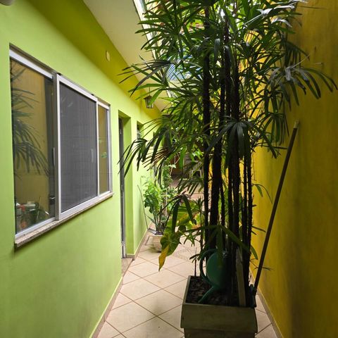 Casa à venda com 400m², 3 quartos e 4 vagas Casa à venda com 400m², 3 quartos e 4 vagasCorredor