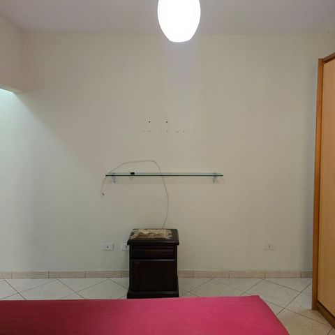 Casa à venda com 400m², 3 quartos e 4 vagas Casa à venda com 400m², 3 quartos e 4 vagasSuíte