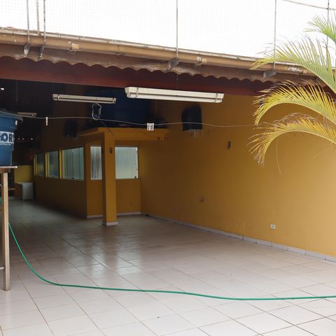 Casa à venda com 400m², 3 quartos e 4 vagasArea de Serviço e Varanda Gourmet 