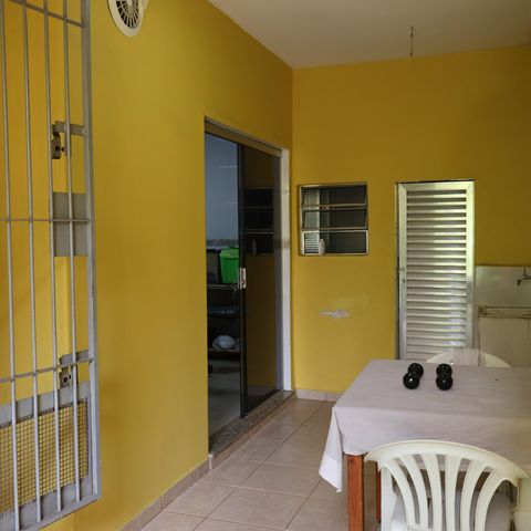 Casa à venda com 400m², 3 quartos e 4 vagasCorredor 