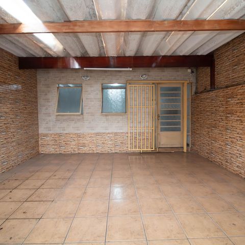 Casa à venda com 190m², 3 quartos e 2 vagasGaragem