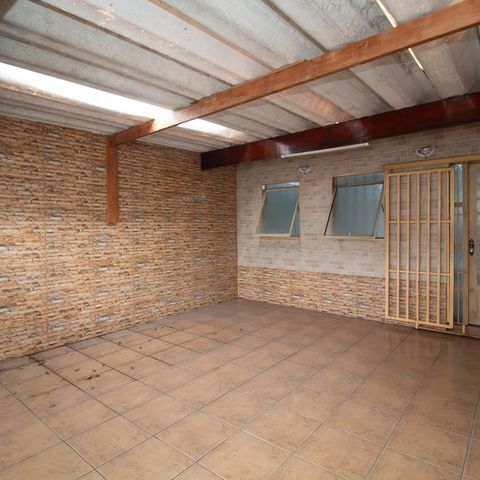 Casa à venda com 190m², 3 quartos e 2 vagasGaragem