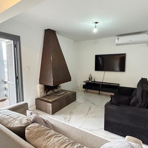 Casa à venda com 354m², 4 quartos e 2 vagas