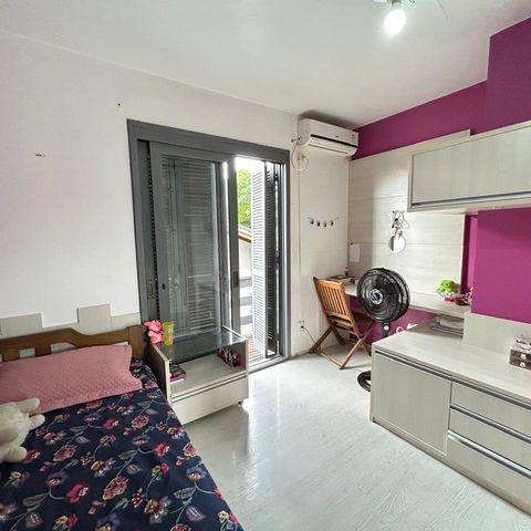 Casa à venda com 354m², 4 quartos e 2 vagas