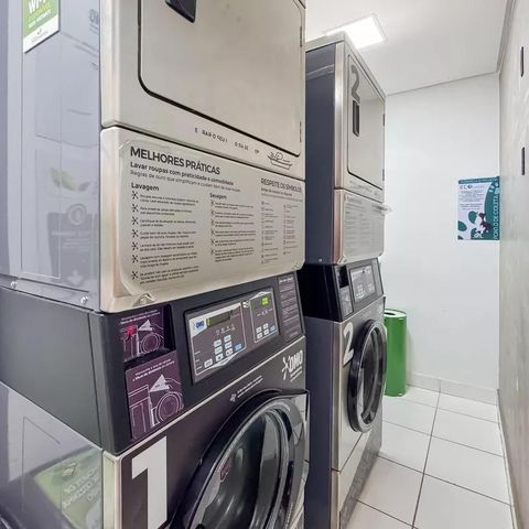Apartamento à venda com 41m², 2 quartos e 1 vaga Apartamento à venda com 41m², 2 quartos e 1 vagaÁrea comum