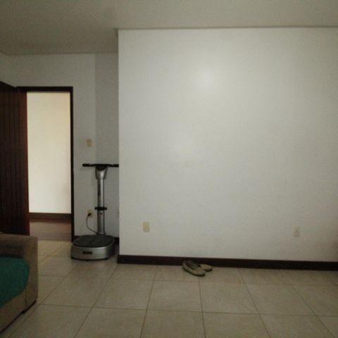 Casa para alugar com 449m², 5 quartos e 2 vagasQuarto 1