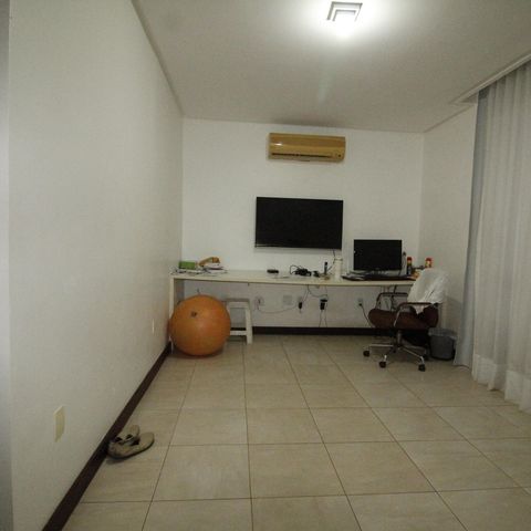 Casa para alugar com 449m², 5 quartos e 2 vagasQuarto 1