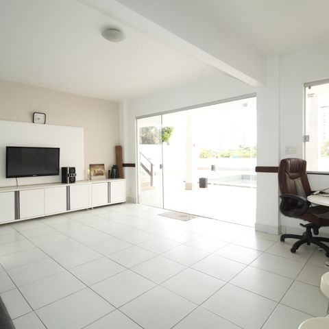 Casa para alugar com 449m², 5 quartos e 2 vagasÁrea gourmet
