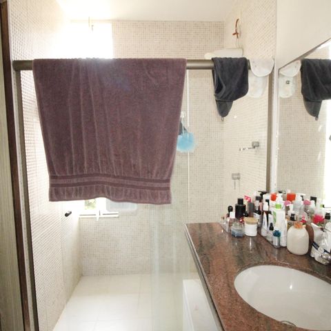 Casa para alugar com 449m², 5 quartos e 2 vagasBanheiro - Quarto 2