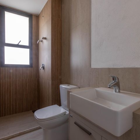 Apartamento à venda com 108m², 3 quartos e 2 vagasBanheiro da Suíte 1
