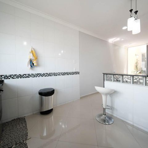 Casa à venda com 160m², 3 quartos e 3 vagasCozinha