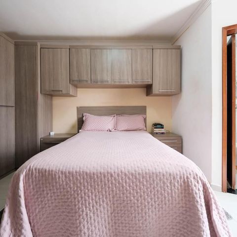 Casa à venda com 160m², 3 quartos e 3 vagasSuíte
