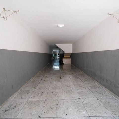 Casa à venda com 160m², 3 quartos e 3 vagasGaragem
