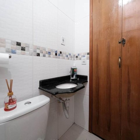 Casa à venda com 160m², 3 quartos e 3 vagasBanheiro