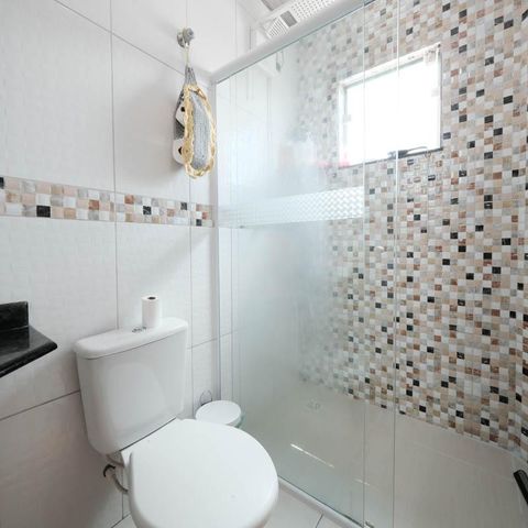 Casa à venda com 160m², 3 quartos e 3 vagasSuíte