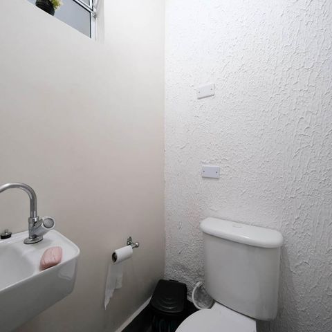 Casa à venda com 160m², 3 quartos e 3 vagasLavabo 2