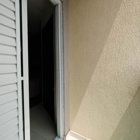 Casa à venda com 160m², 3 quartos e 3 vagasSuíte